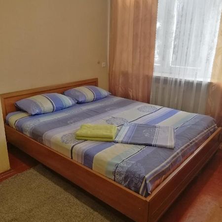 Квартира Возле Индустриального Моста, Нау Kijów Zewnętrze zdjęcie